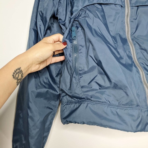 American Eagle Blue Nylon Full Zip Jacket Sz Medium - Picture 4 of 7